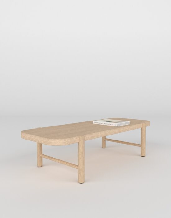 Een stevige salontafel gemaakt van massief A-kwaliteit eiken, met een duidelijke facetrand die de contouren extra accentueert. Een moderne salontafel die jaren meegaat. Door zijn ronde vormen maakt het een mooi en tijdloos meubelstuk.